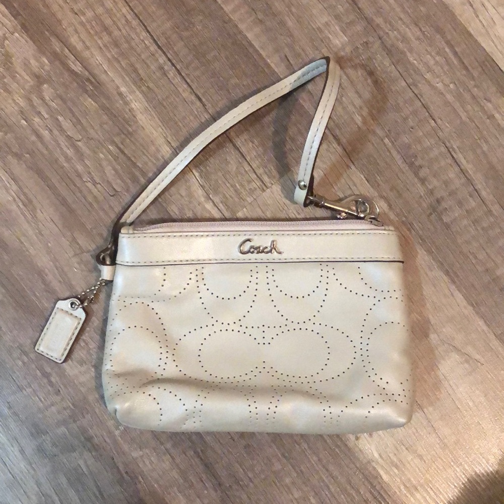 New Coach Wristlet - without tags